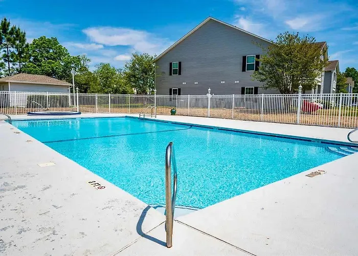 Holiday home Barefoot At Colony Club *
